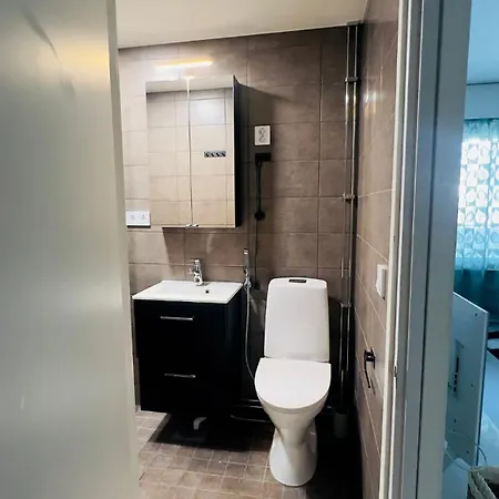 アパート Helmi Haven Modern Myyrmaeki 15 Min To Airport ヴァンター