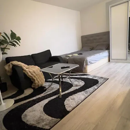 アパート Helmi Haven Modern Myyrmaeki 15 Min To Airport