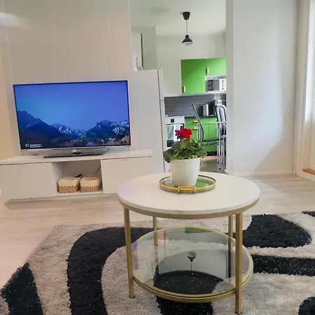 アパート Helmi Haven Modern Myyrmaeki 15 Min To Airport