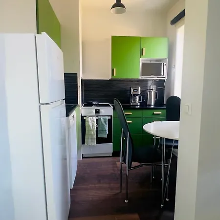 アパート Helmi Haven Modern Myyrmaeki 15 Min To Airport